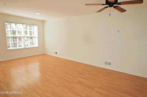 574 Beachway Avenue Keansburg NJ 07734