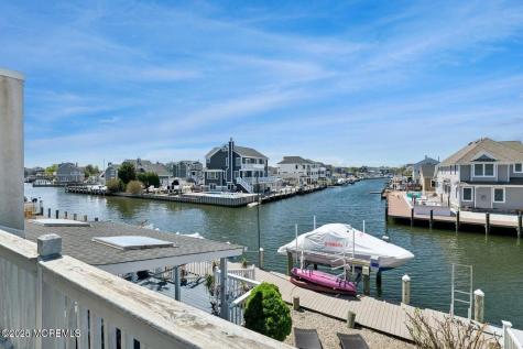 385 Aldo Drive Toms River NJ 08753