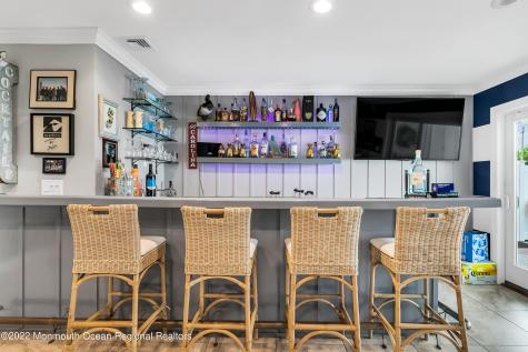 12 Captains Court Manasquan NJ 08736
