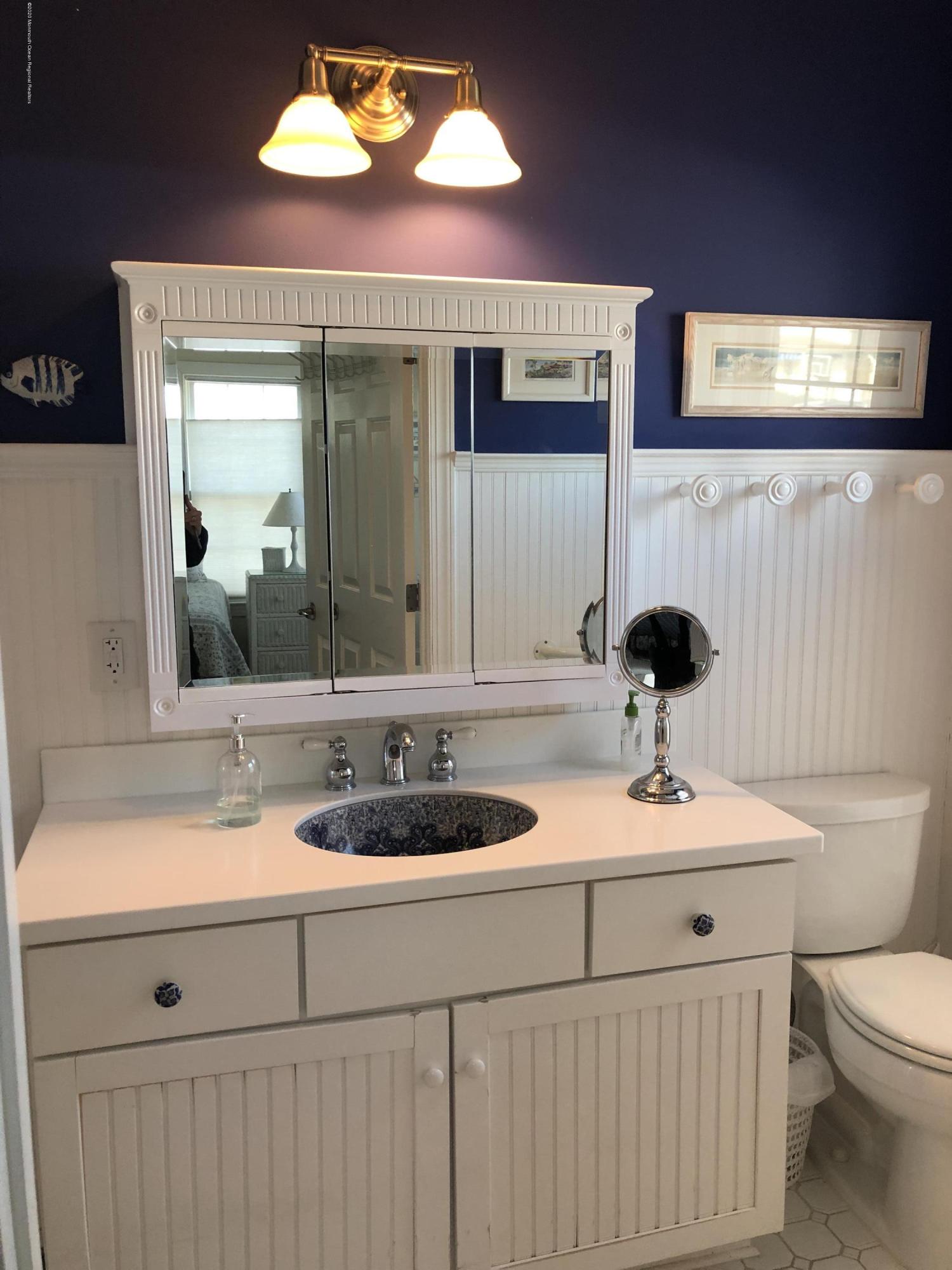 32 N Potter Avenue Manasquan NJ 08736