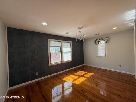 605 Farrelly Avenue Bayville NJ 08721