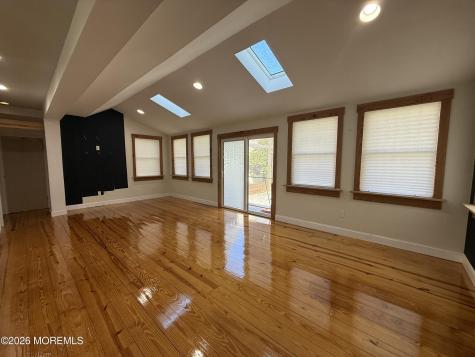 605 Farrelly Avenue Bayville NJ 08721