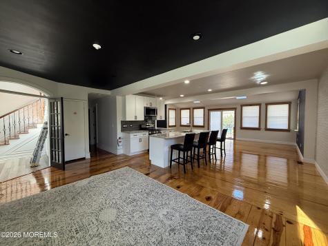 605 Farrelly Avenue Bayville NJ 08721