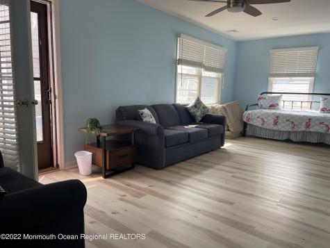 68 E Pacific Way Lavallette NJ 08735