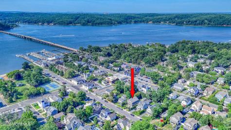 29 Lafayette Street Rumson NJ 07760