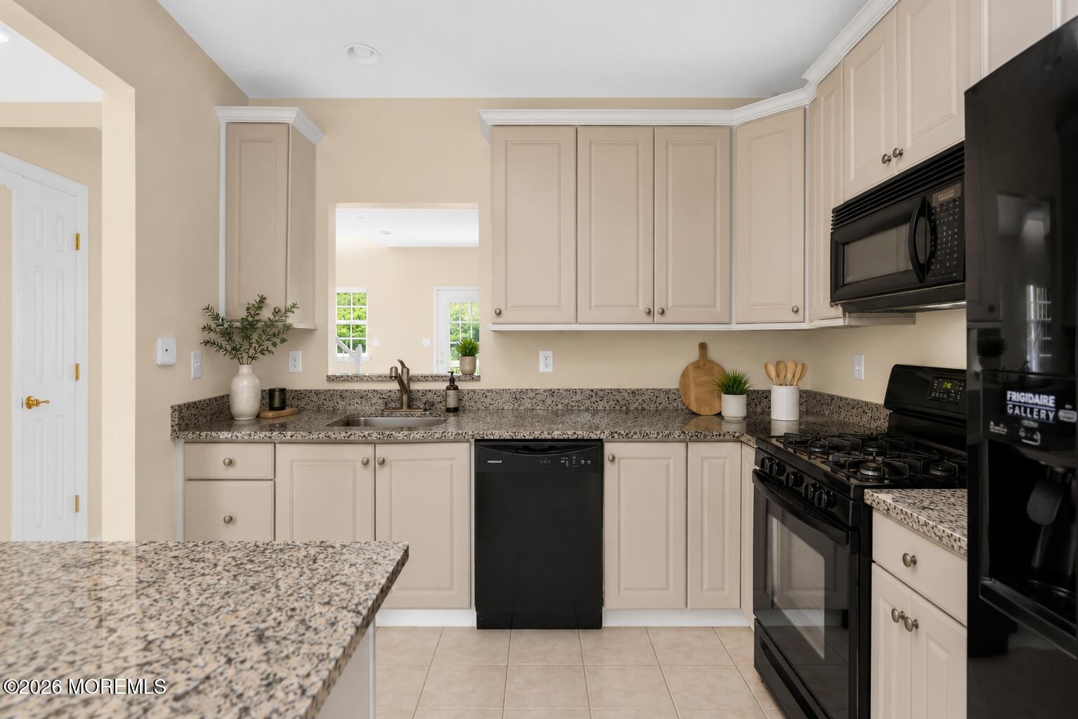 14 W Aspen Way Matawan NJ 07747