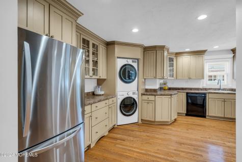 717 Corlies Avenue West Allenhurst NJ 07711