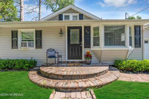 717 Corlies Avenue West Allenhurst NJ 07711