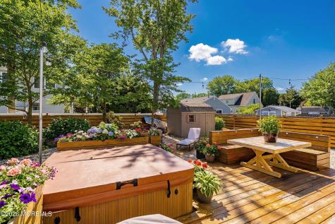 619 Woodland Avenue Brielle NJ 08730