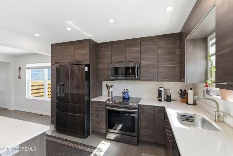 619 Woodland Avenue Brielle NJ 08730