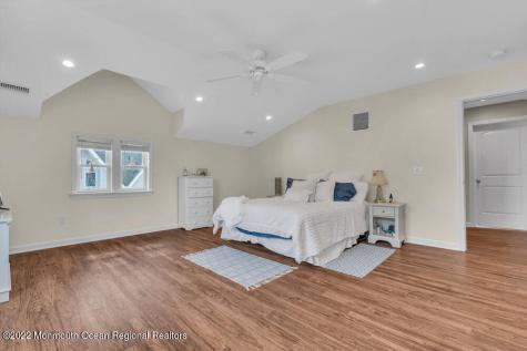 368 1st Avenue Manasquan NJ 08736