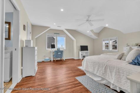 368 1st Avenue Manasquan NJ 08736
