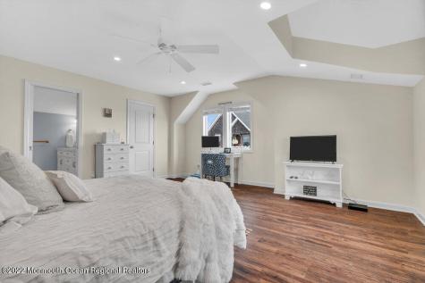368 1st Avenue Manasquan NJ 08736