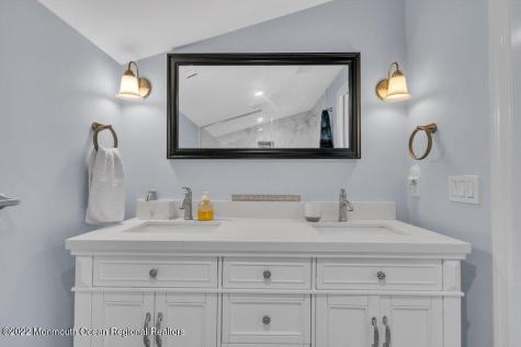368 1st Avenue Manasquan NJ 08736