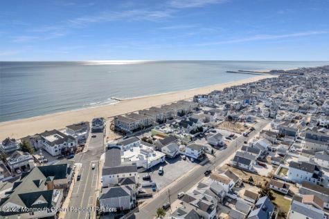 368 1st Avenue Manasquan NJ 08736