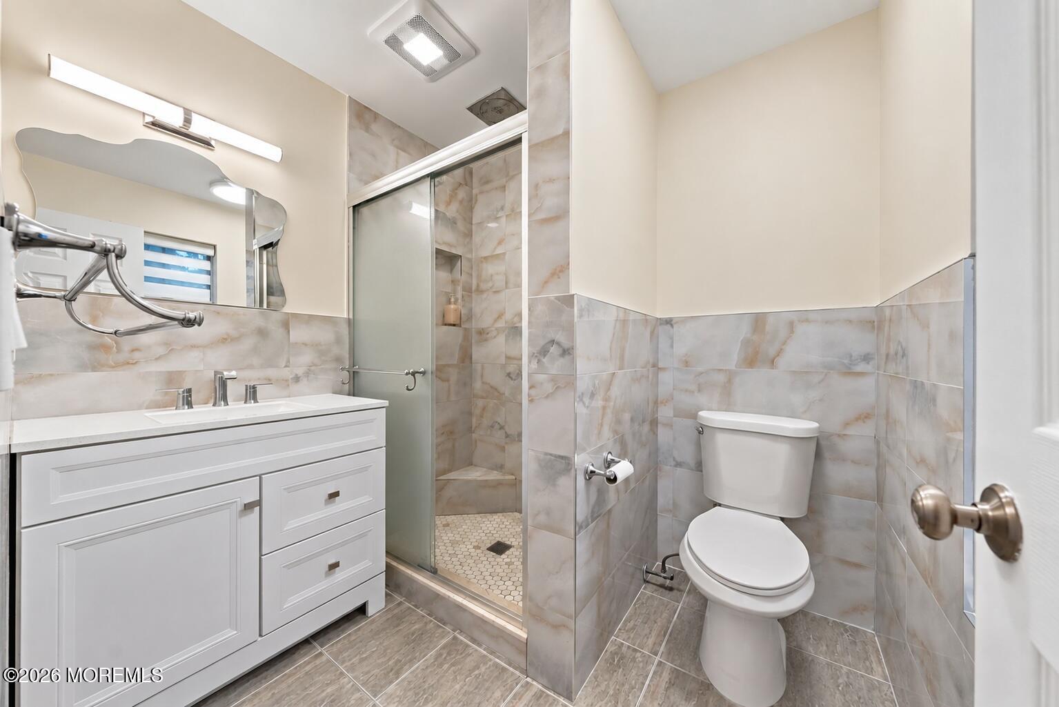 276 Longwood Drive Manalapan NJ 07726