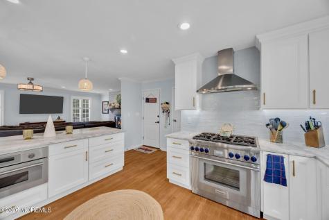 60 Farrell Drive Middletown NJ 07748
