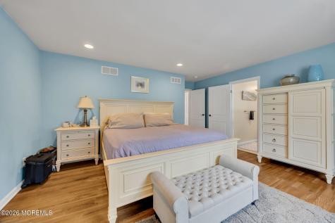 60 Farrell Drive Middletown NJ 07748