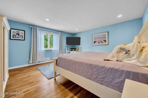 60 Farrell Drive Middletown NJ 07748