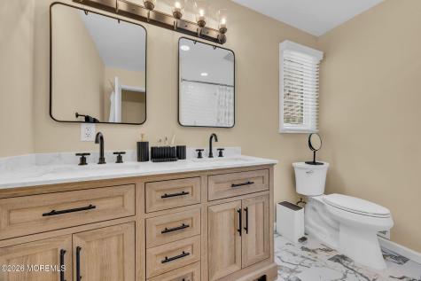60 Farrell Drive Middletown NJ 07748