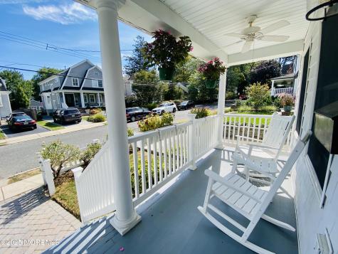 32 1st Street Rumson NJ 07760