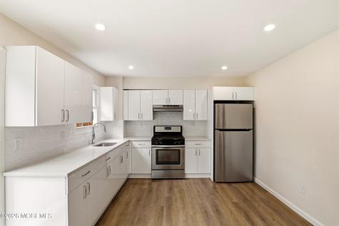 812 Oak Street Lakehurst NJ 08733
