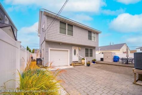 2302 Grand Central Avenue Lavallette NJ 08735