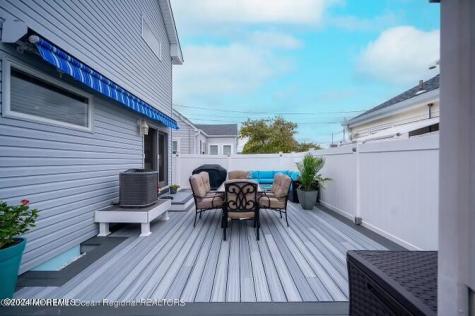 2302 Grand Central Avenue Lavallette NJ 08735