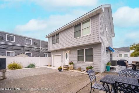 2302 Grand Central Avenue Lavallette NJ 08735