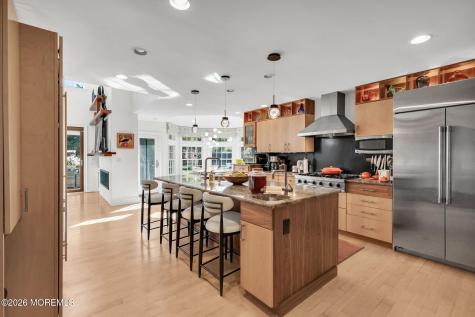 22 Oakes Road Little Silver NJ 07739