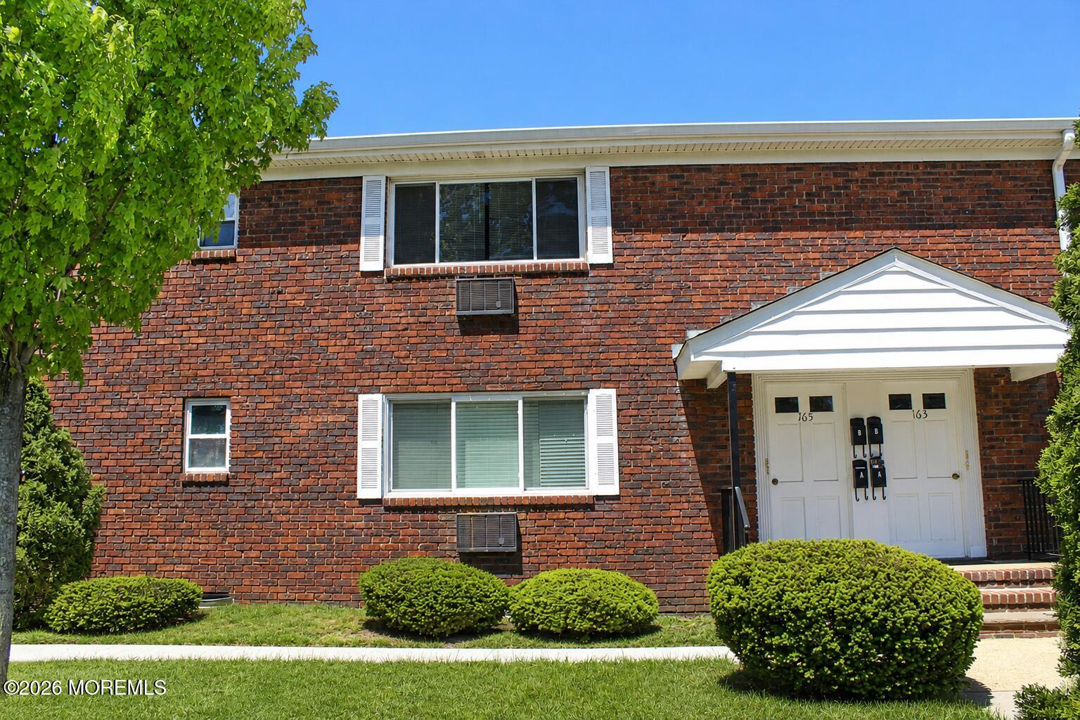 165 Wyckoff Road Eatontown NJ 07724