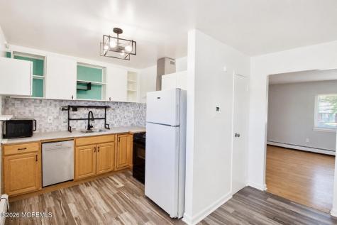 165 Wyckoff Road Eatontown NJ 07724
