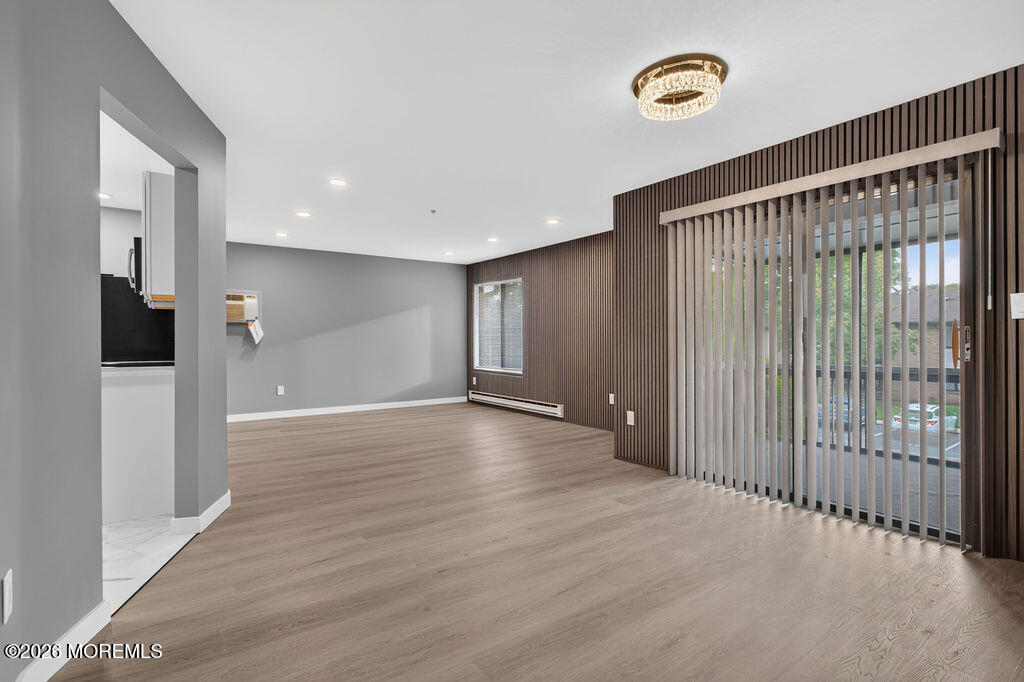 27 Meadow Green Circle Manalapan NJ 07726