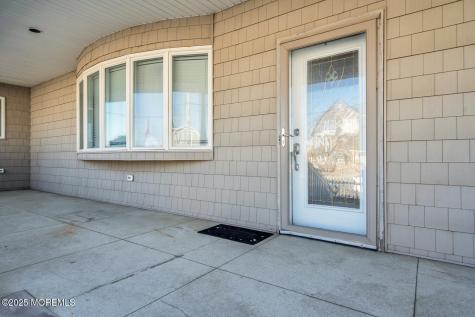115 N Ocean Avenue Seaside Park NJ 08752