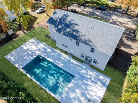 243 Woodcrest Road Oakhurst NJ 07755