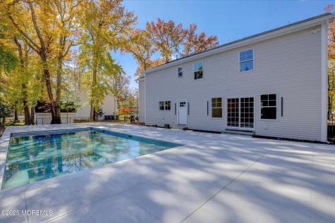243 Woodcrest Road Oakhurst NJ 07755