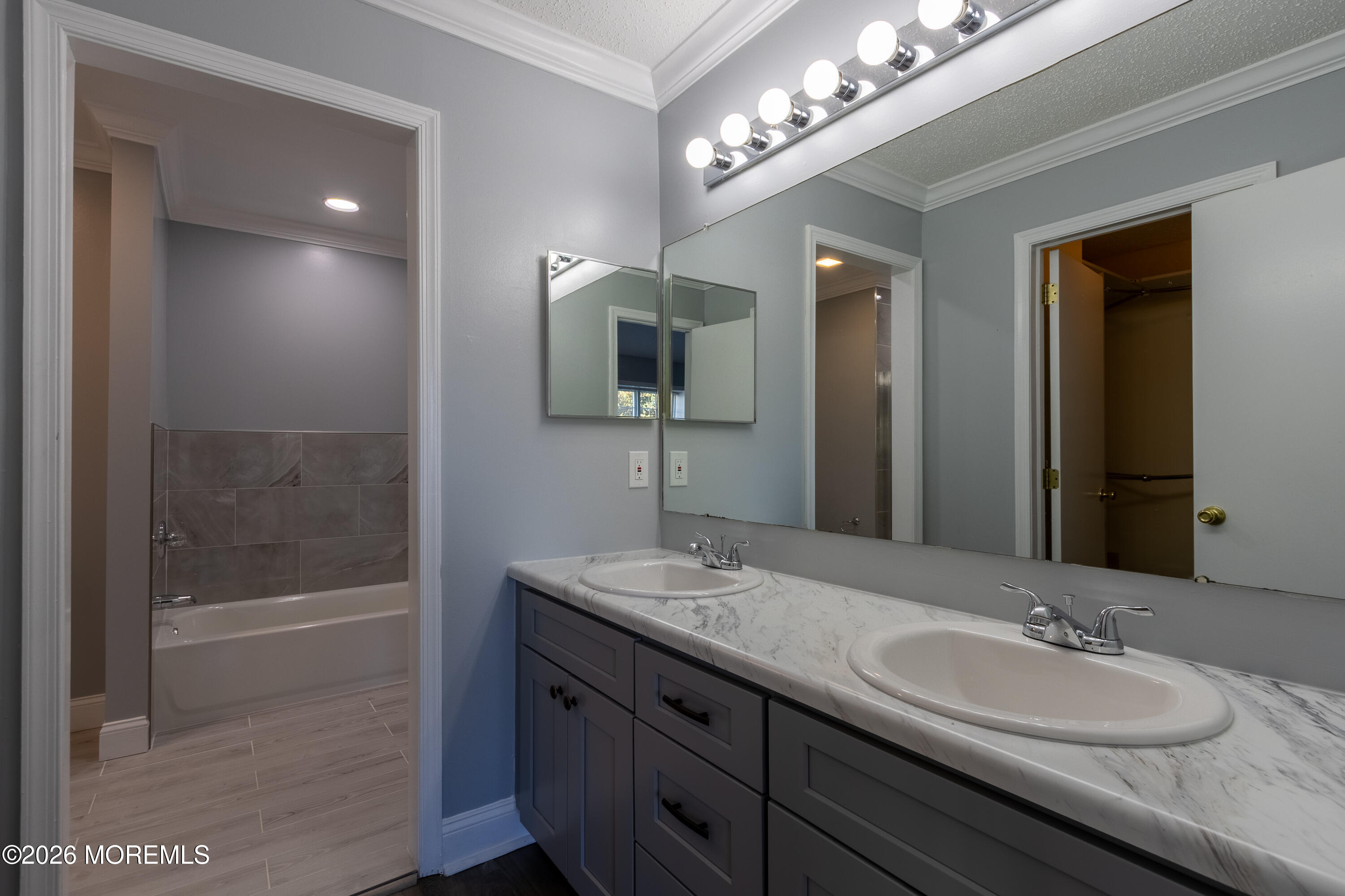39 Azimuth Court Holmdel NJ 07733