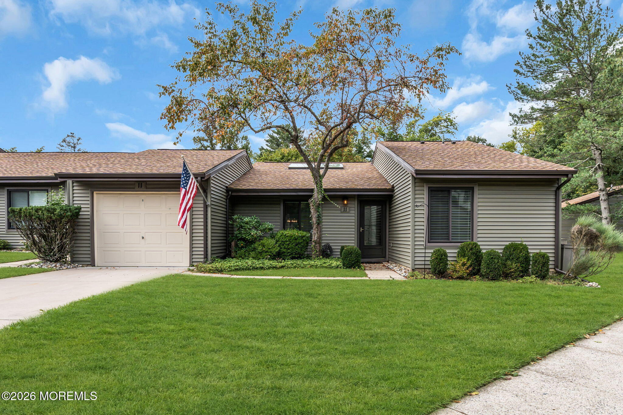 11 Auburn Court Red Bank NJ 07701