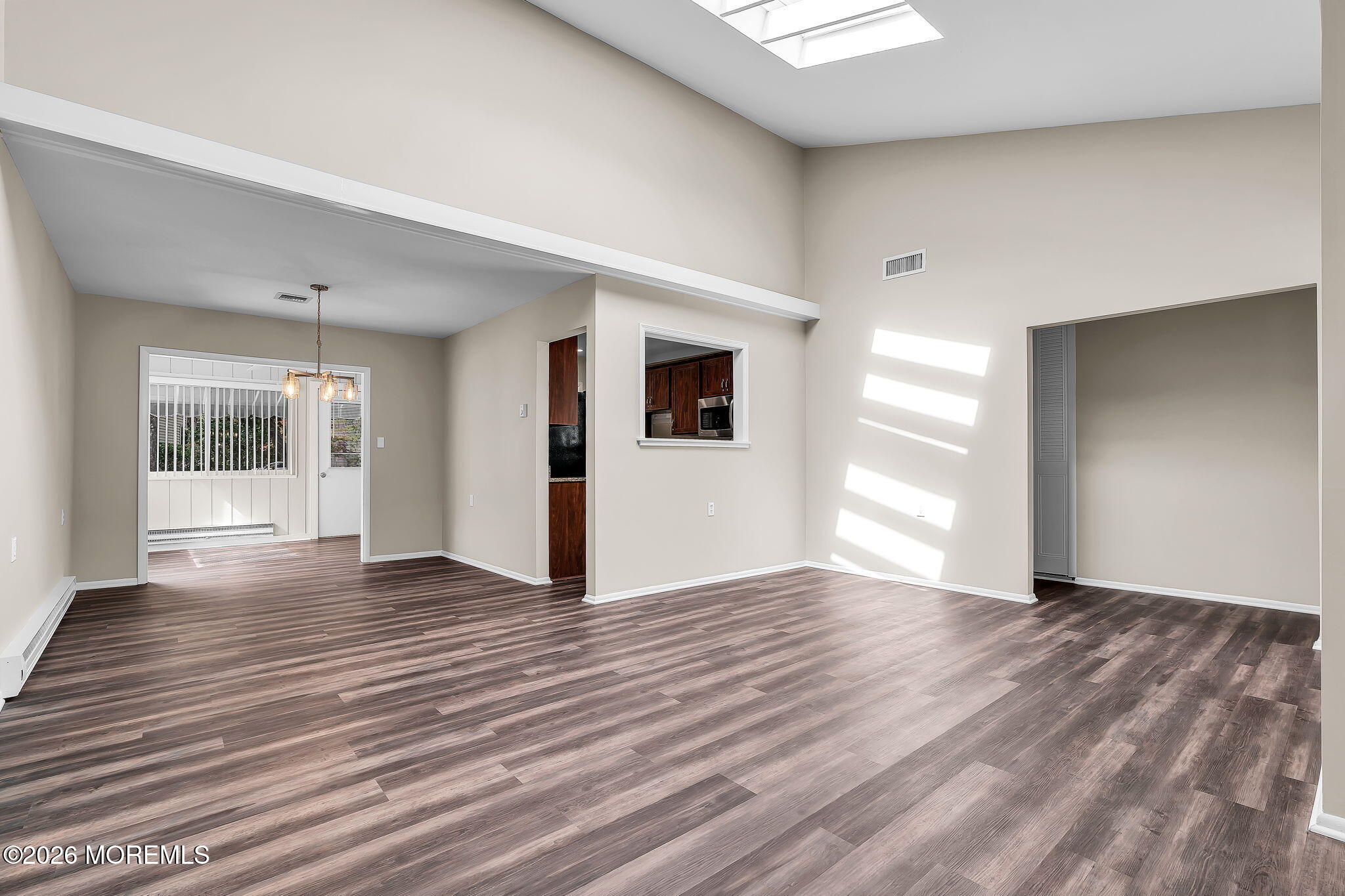 11 Auburn Court Red Bank NJ 07701