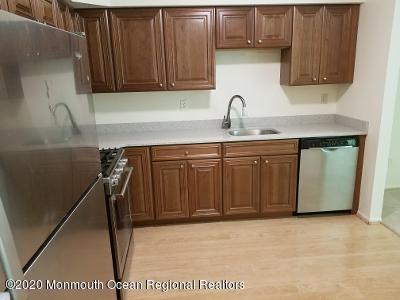 268 Gloucester Court Matawan NJ 07747