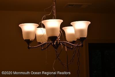 268 Gloucester Court Matawan NJ 07747
