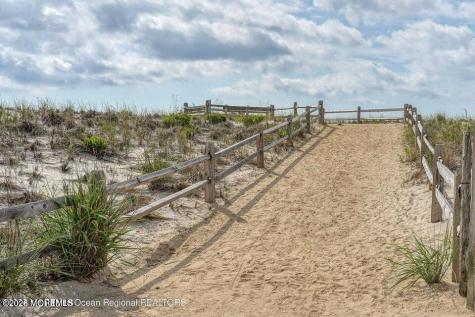 30 M Street Seaside Park NJ 08752