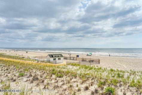 30 M Street Seaside Park NJ 08752