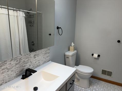413 Earl Drive Brick NJ 08723