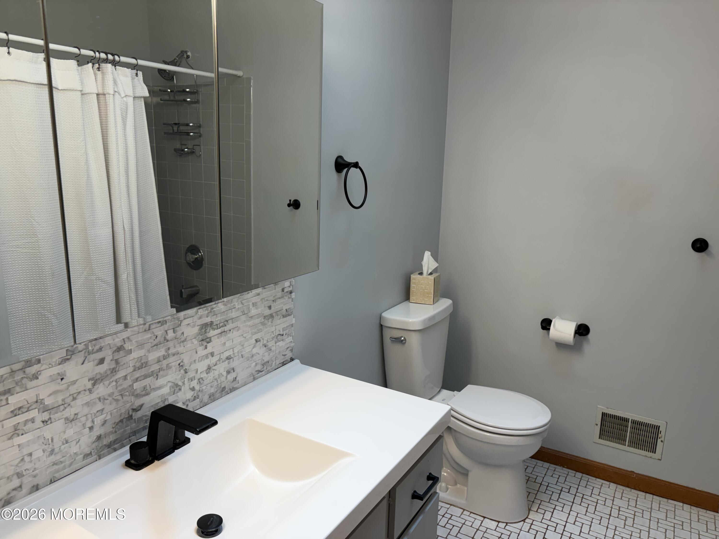 413 Earl Drive Brick NJ 08723