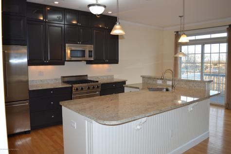 606 Park Avenue Port Monmouth NJ 07758