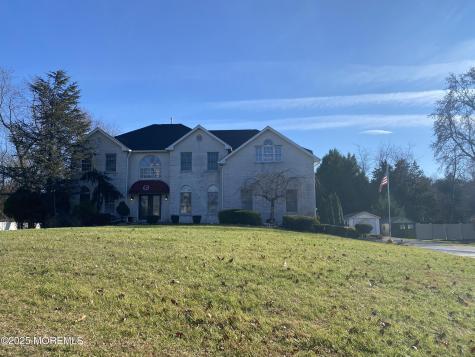 41 Church Road Howell NJ 07731