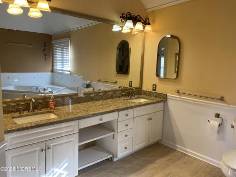 41 Church Road Howell NJ 07731