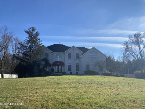 41 Church Road Howell NJ 07731
