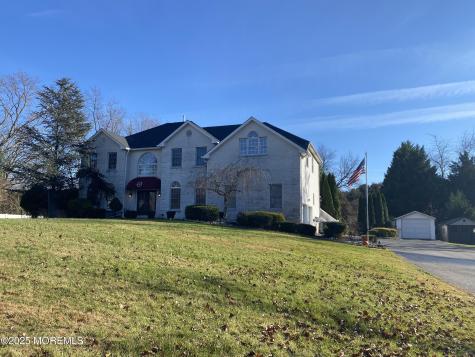 41 Church Road Howell NJ 07731